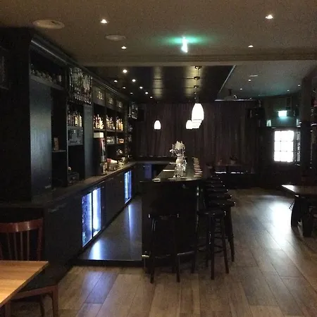 Den Berg Hotel Geertruidenberg