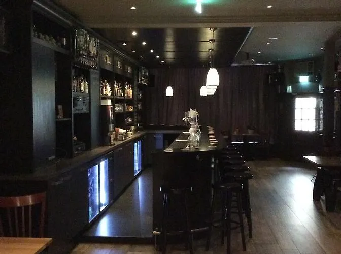 Den Berg Szálloda Geertruidenberg