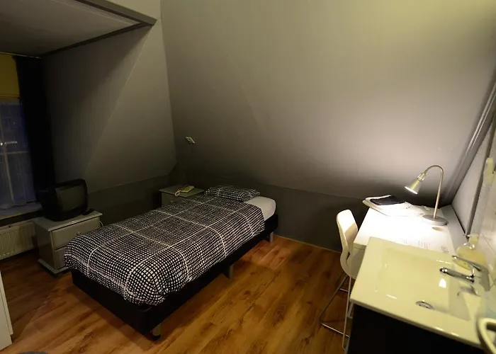 Den Berg 2* Geertruidenberg